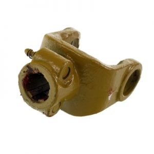 Вилка за кардан Ф 38x102,3 -z6 шпонка 1 3/8"-z6